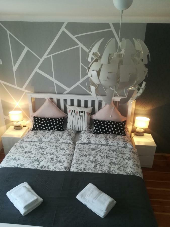 Apartments Justin Блед Екстер'єр фото